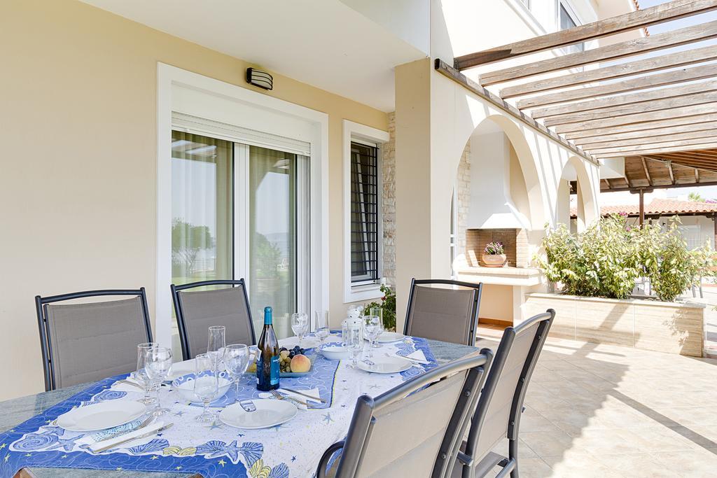 Villa Nefeli Akti Salonikiou B Agios Nikolaos  Exteriör bild